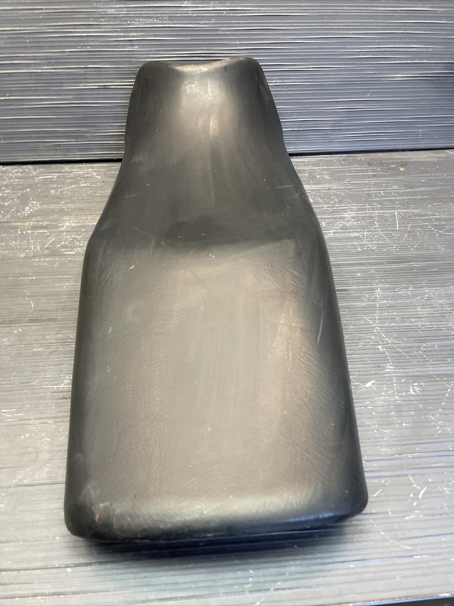 1992 Kawasaki Ninja ZX11 C ZX1100C Seat OEM #1220229 | eBay