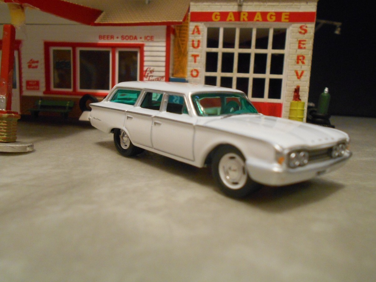 1960年代 バンダイ フォード FORD RANCH WAGON ブリキ玩具 Tin Bandai Ford Ranch Wagon Friction Toy.