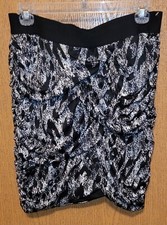 Divided By H M Animal Print Skirt Women s 12