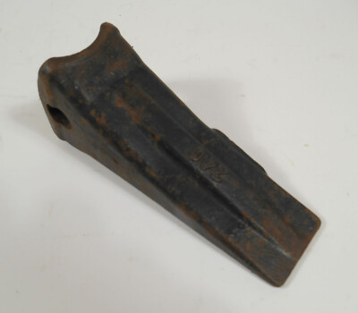 Steel Bucket Tooth 240 H&L Style For CAT. Bobcat, Kubota, Others