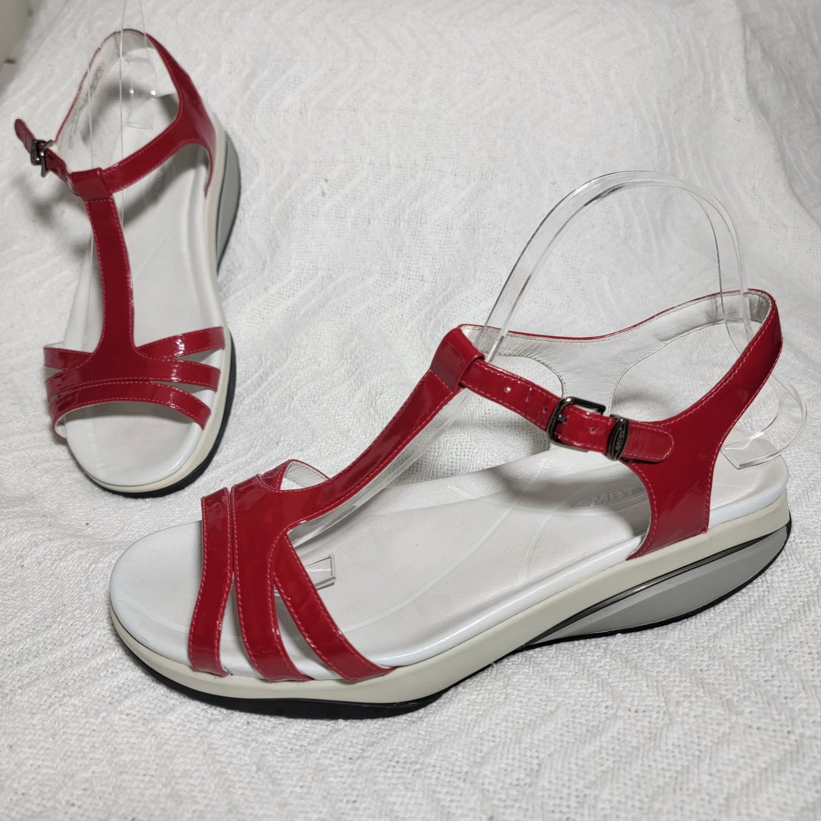 MBT Shoes Crimson Sadiki Patent T strap sandalo rocker taglia EU 40 US 9 9 5 EUC