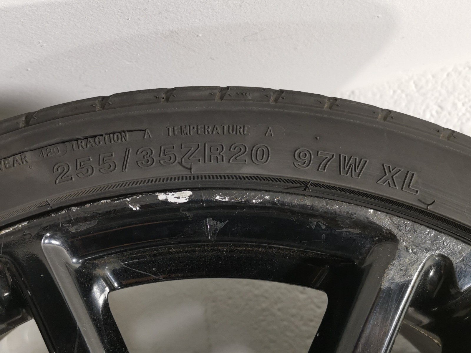 Maserati Ghibli 2014 Wheel