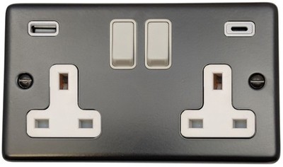 G&H CFB911W Matt Schwarz 2 Gang Doppel 13A Stecker Buchse 3,1A USB A+C