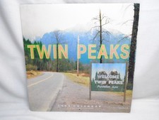DAVID LYNCH "TWIN PEAKS" 1992 LANDMARK CALENDAR 12" X 12"- GREAT SHOW PHOTOS!!