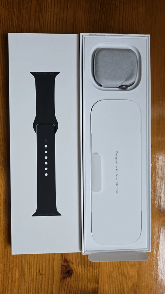 APPLE Watch Serie 11 46mm GPS Space Grau Sportarmband Schwarz M/L AppleCare - Bild 3 von 3