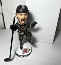 Mike Vecchione #19 HERSHEY BEARS Bobblehead Flyers Capitals 2023-24 NIB