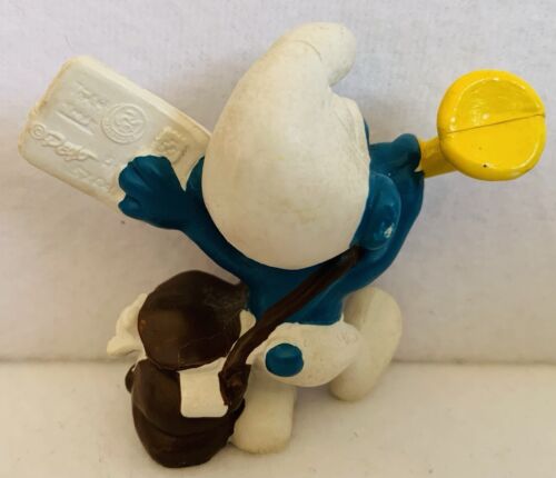 Vintage Smurf Figure, Post / Mail Man With Love Letter, (Schleich Peyo 1978) VGC - Picture 2 of 5