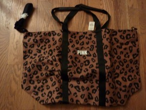 leopard beach bag