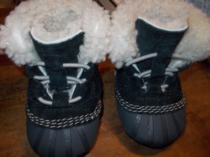 infant boots size 2