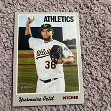 2019 Topps Heritage #41 Yusmeiro Petit Oakland Athletics