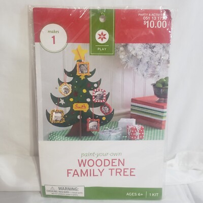Christmas Holiday Kids Fun Paint Your Own 10'' Wooden Family Tree Kit