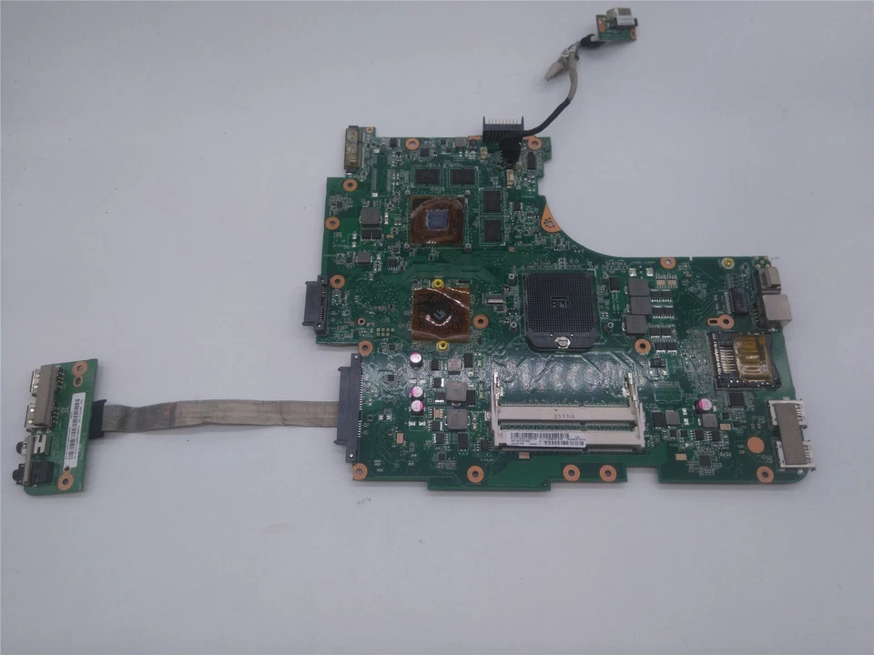 Scheda Madre Asus N53T AMD Difettosa CPU 60-NBTMB1000 - Immagine 2 di 4