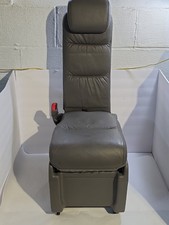 2005-2010 Honda Odyssey 2nd Row Middle Jump Seat Leather Grey Oem 2005-2010 Honda Odyssey 2nd Row Middle Jump Seat Leather Grey Oem