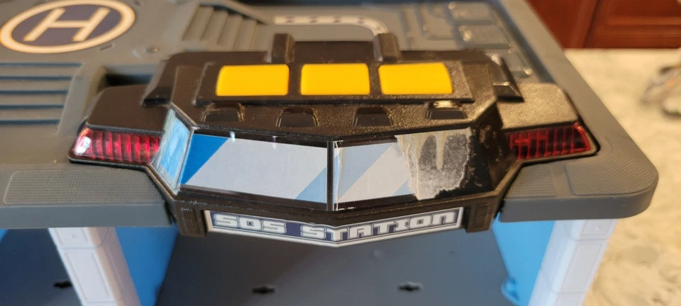 Centro de llamadas Dickie Toys SOS Rescue Center para Matchbox Hot Wheels etc. Funciona Foto 2 de 4