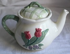 Pfaltzgraff Treasure Craft Tulip Garden Party Tea Pot
