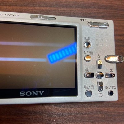 Sony Cyber-shot DSC-T10 7.2MP Digital Camera - Silver for