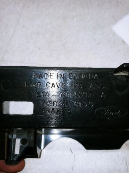 Ford Expedition 2008 tablero moldura soporte inserto fabricante de equipos originales usado probado  Foto 2 de 4