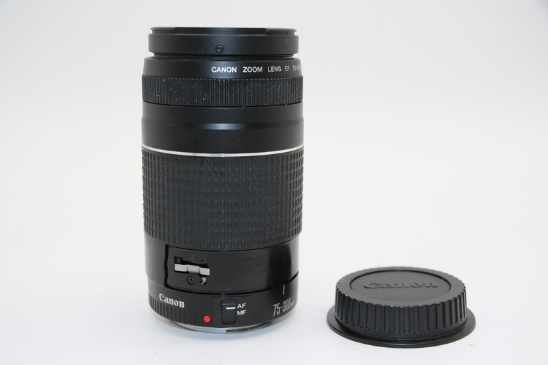 Canon EF 75-300mm f/4-5.6 III Telephoto Zoom Lens - Black *READ*