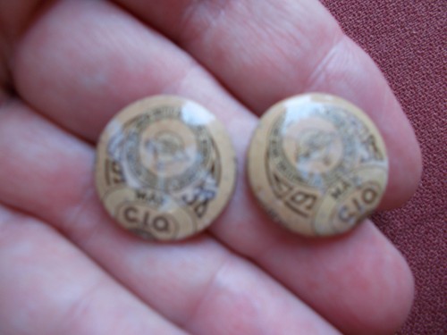 VINTAGE HOLZ NICKEL KONVOLUT HERSHEY 1938 AUTO SHOW PINS TAUSCH TREFFEN - Bild 10 von 10