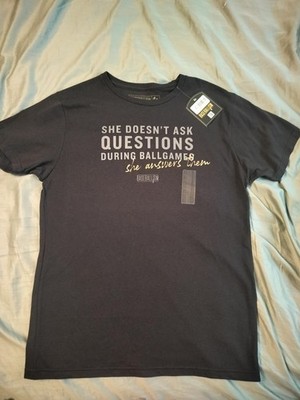BASEBALLISM She Answers Them Diamond Fabric Blend Tee New With Tags Women's XL 