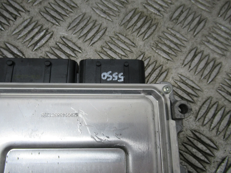 2017 VAUXHALL CROSSLAND X SE 4570A 1.2 PETROL MANUAL MK1 ENGINE ECU REF5550 - Image 4 of 4