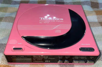 Technics SL-XP3 ポータブルCDプレーヤー Technics SL-XP3 ポータブルCDプレーヤー Technics Portable CD player