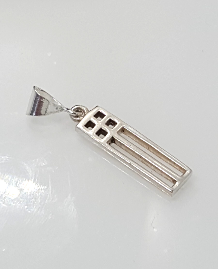 Gorgeous Sparkling Artistic Rectangle Pendant 925… - image 13