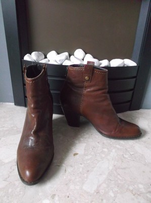 stuart weitzman russell bromley boots