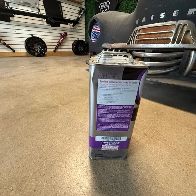 1 LÍQUIDO DE TRANSMISIÓN TOYOTA ORIGINAL OEM CVT FE 4 LITROS (4,22 CUARTOS) 0888603005 Foto 2 de 3