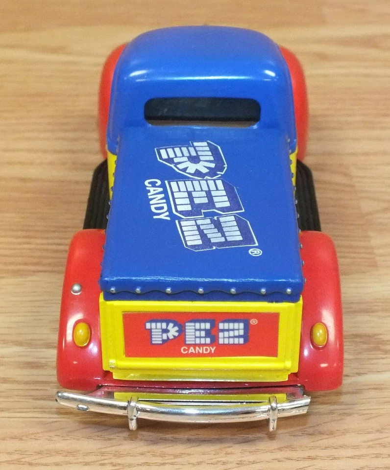 Vintage Golden Wheel 1940 Ford Replica Pez Candy Collectible Diecast Truck - Image 4 of 4