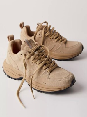 Free People VEJA Venturi Sneakers Tan Suede Chunky Silhouette 39