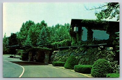 Exterior of the Trade Winds Restaurant, Saratoga Springs, NY Vintage Postcard