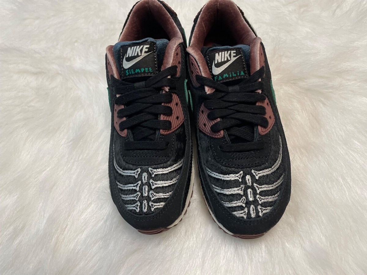 Nike Air Max 90 SE Siempre Familia Women