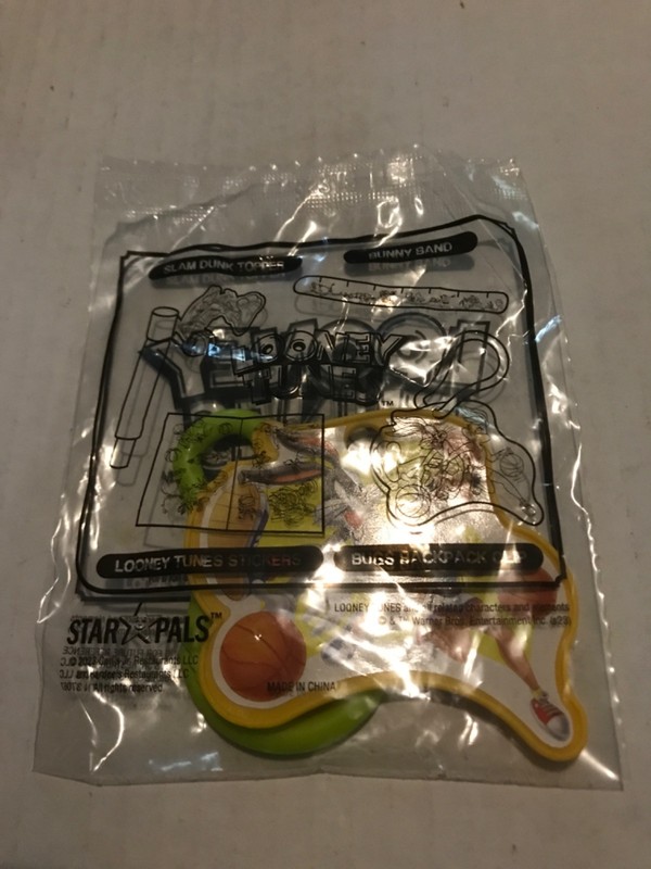 Hardee's Star Pals Toy Looney Tunes BUGS BACKPACK CLIP; 2023 MIB, Space Jam