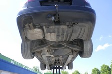 VW Passat 3C Auspuff Endschalldämpfer Mittelschalldämpfer 2,0 TDI BKP 103kw BMA