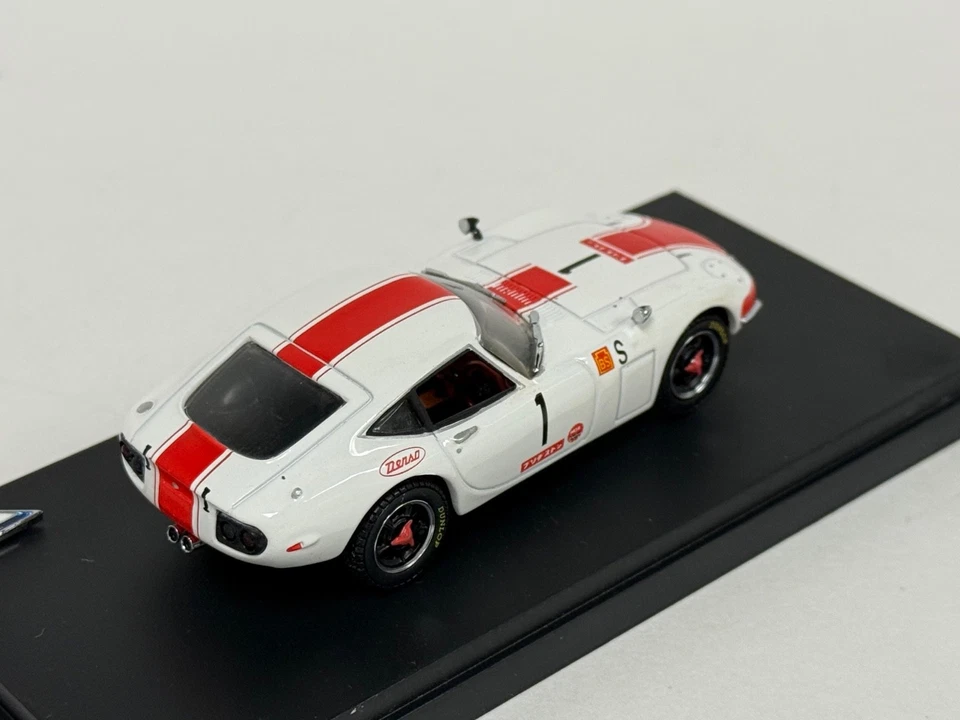 1/43 Kyosho Toyota 2000 GT от 24 часов Fuji автомобиля #1.     ABG391 - Изображение 3 из 4