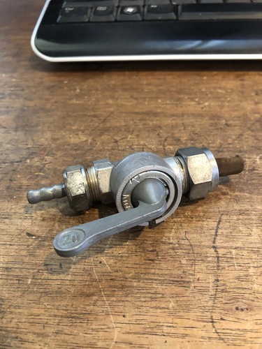Genuine KARCOMA PETCOCK FUEL VALVE HUSQVARNA MAICO WORKS GREAT - Foto 1 di 6