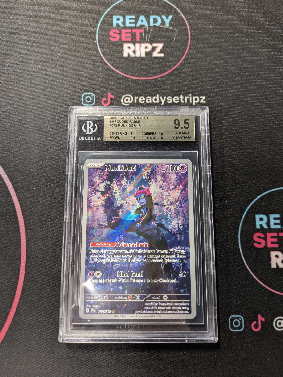 2024 Pokemon TCG Shrouded Fable ** MUNKIDORI ** 072/064 IR 💎 BGS 9.5 💎