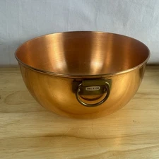 Vintage Copper Bowl with Brass Ring Hanger Rolled Rim 7  inches Diameter Cottage