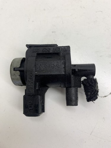 Volkswagen Golf IV 2002 Diesel 81kW Turbolader Druckwandler Magnetventil DRA8957