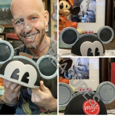 Disney Parks Designer Ears Mickey Mouse Light & Sound Ear  display picture 2