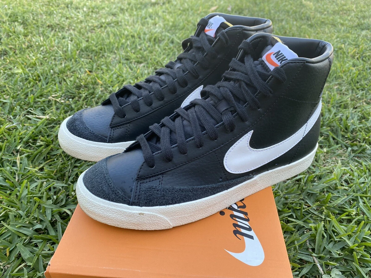 NIKE BLAZER MID '77 VINTAGE WHITE BLACK SUEDE / BQ6806-002 / MENS SIZE 9