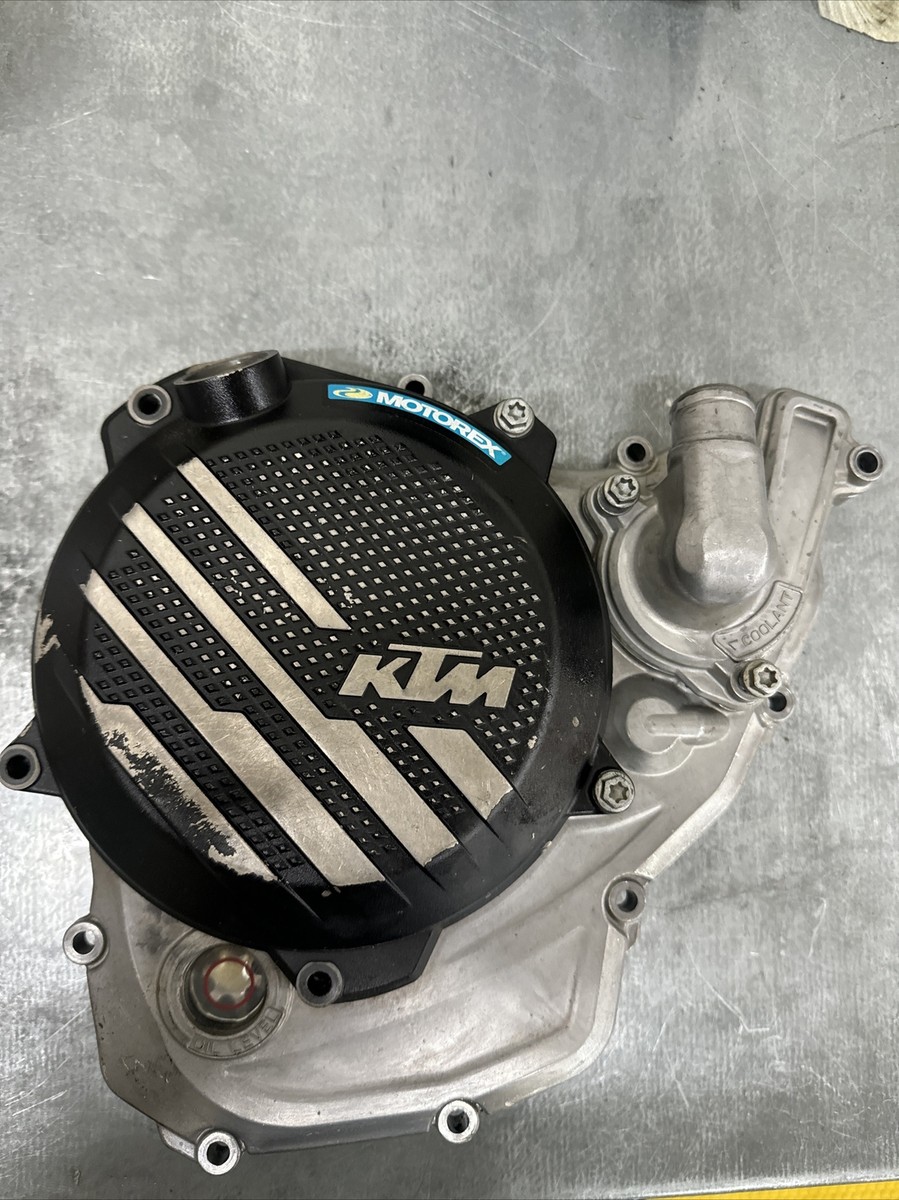 2023-2024 KTM 250 350 CLUTCH COVER WATER PUMP COVER A46030001044