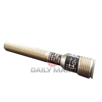 New In Box IFM IE5203 Inductive Proximity Sensor
