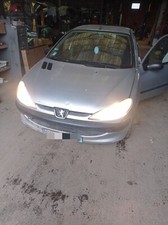 Baguette de coffre Peugeot 206