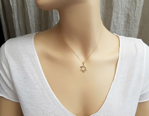 Womens Jewish Star of David Necklace 
