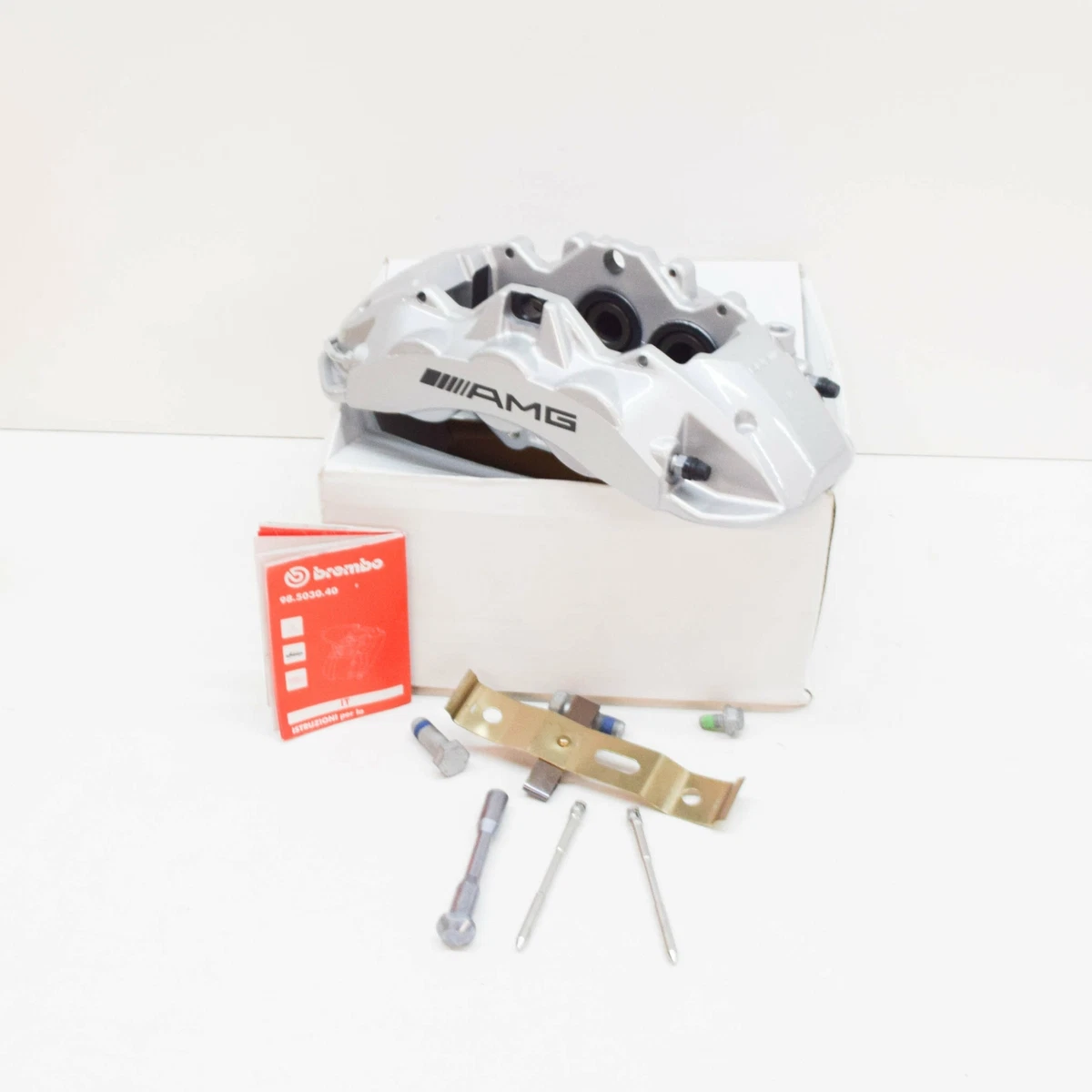 MERCEDES-BENZ SLK R171 AMG Front Left Brake Caliper A0034204783 