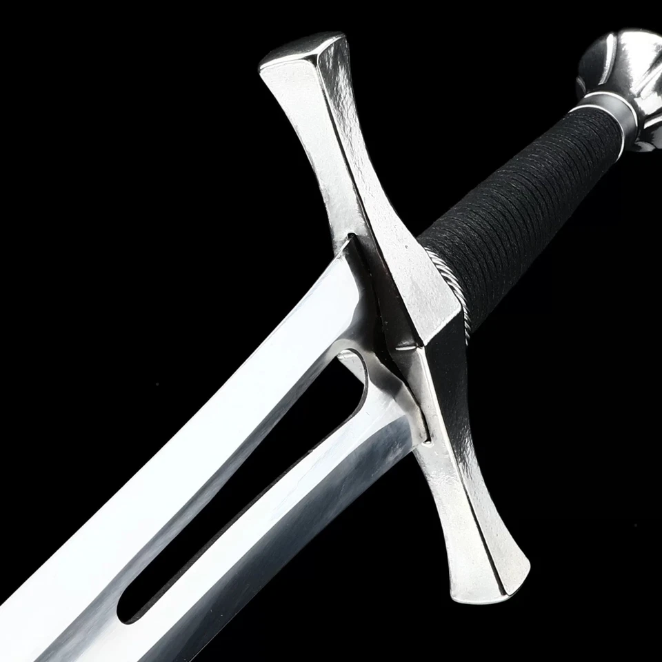 Espada larga medieval hecha a mano bola de acero al carbono lista con vaina de madera Foto 3 de 4