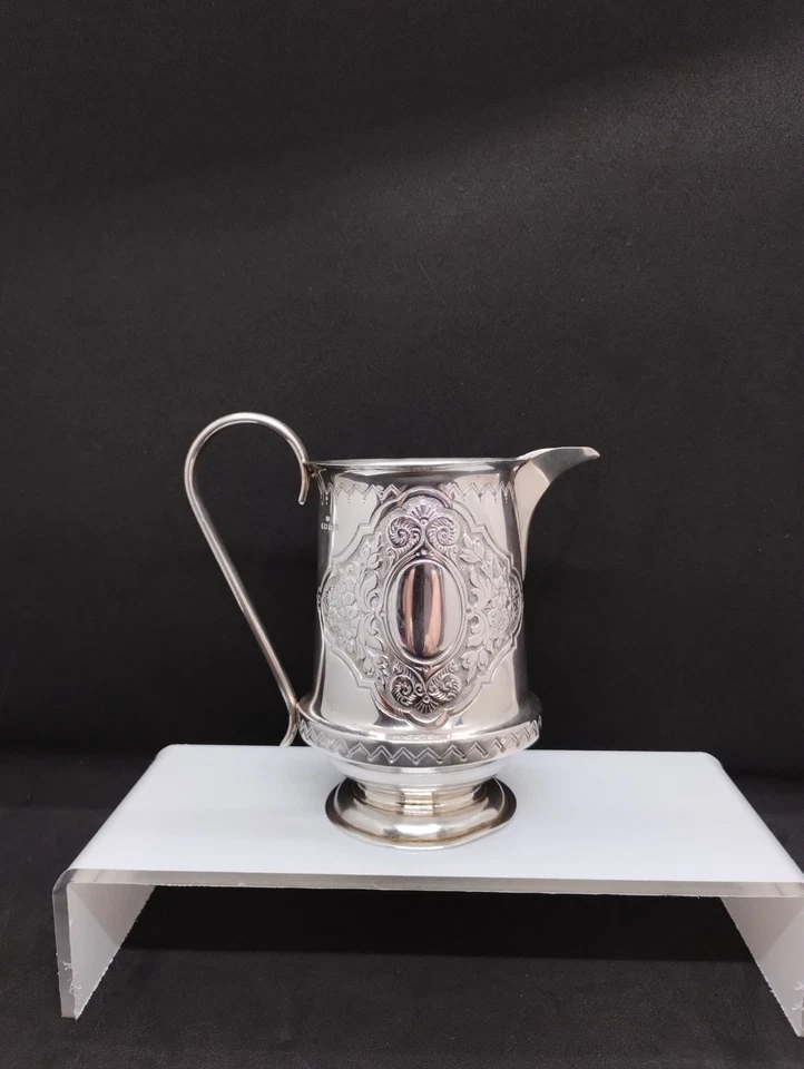 Jarro de prata vitoriano estampa floral cartucho vazio, B'ham 1883, 135g antigo - Imagem 2 de 4