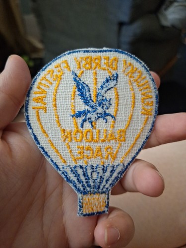 VINTAGE KENTUCKY DERBY LOUISVILLE, KENTUCKY PFERDERENNEN BALLONRENNEN PATCH NOS - Bild 2 von 2